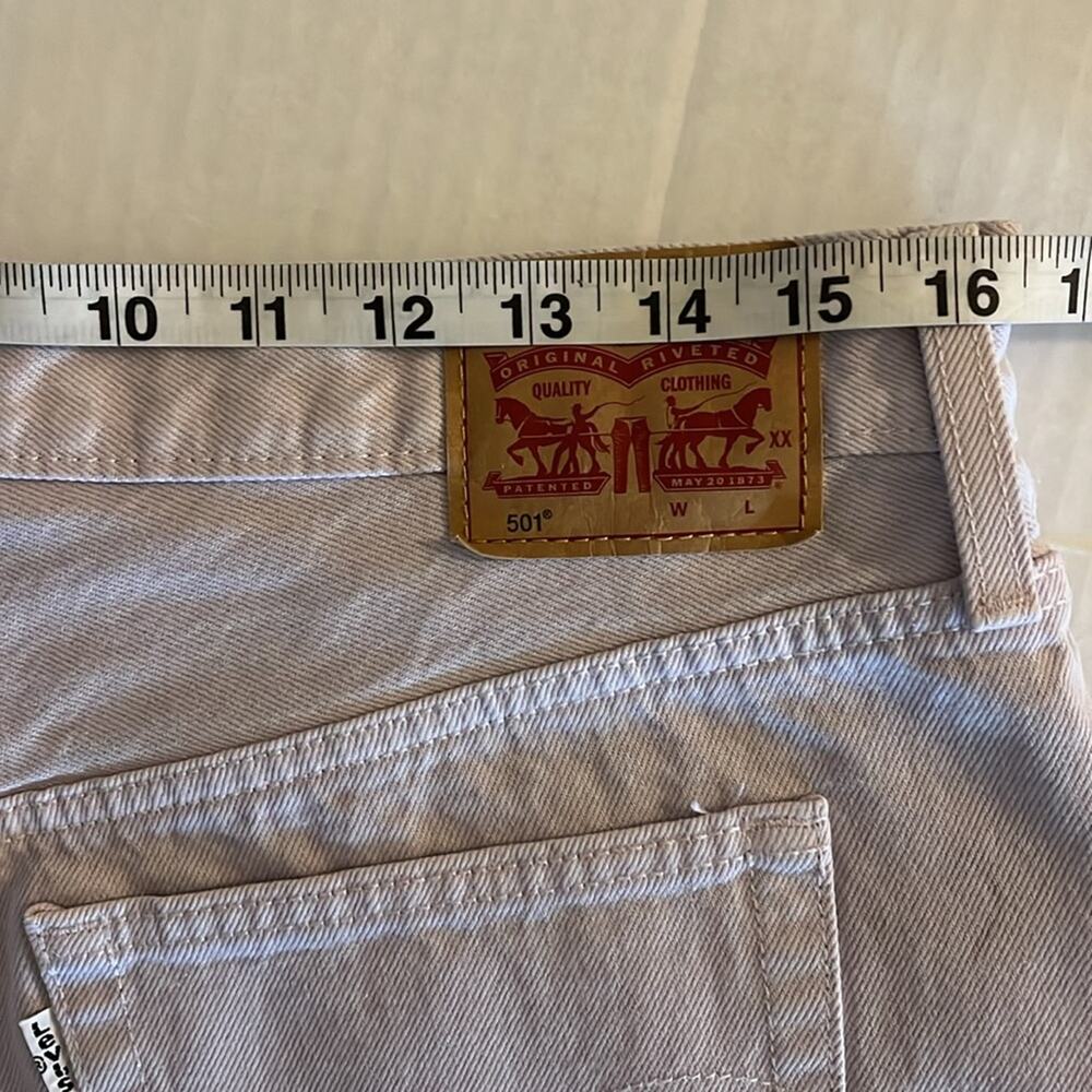 Levi 501 Lilac Cutoff Denim Shorts Womens Size L Button Fly Fray Casual Summer - Picture 11 of 16